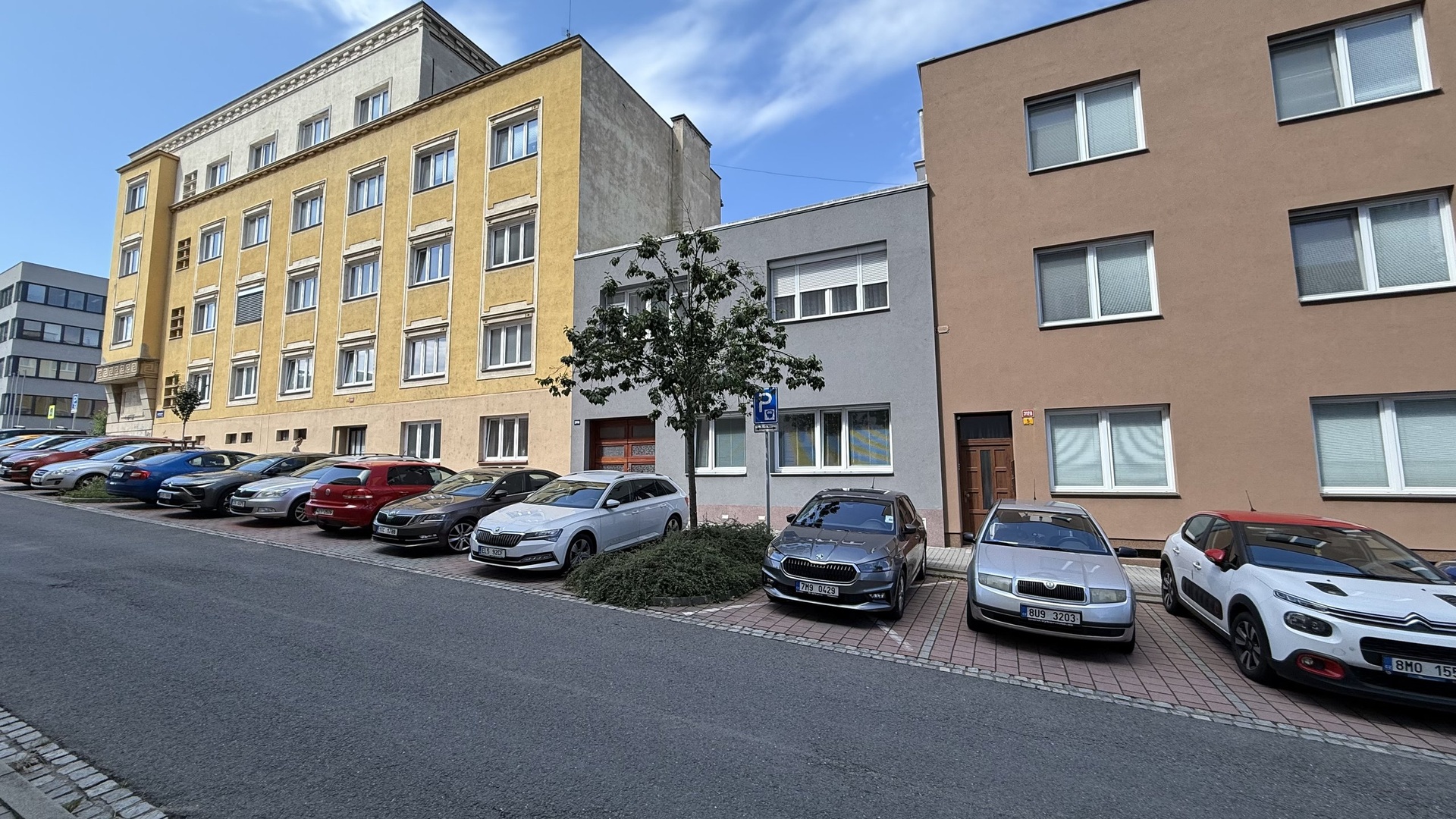 Eichner Prodej RD 6+2, 376 m2, zahrada, terasa, sklep, parkování, Lorencova, Zlín