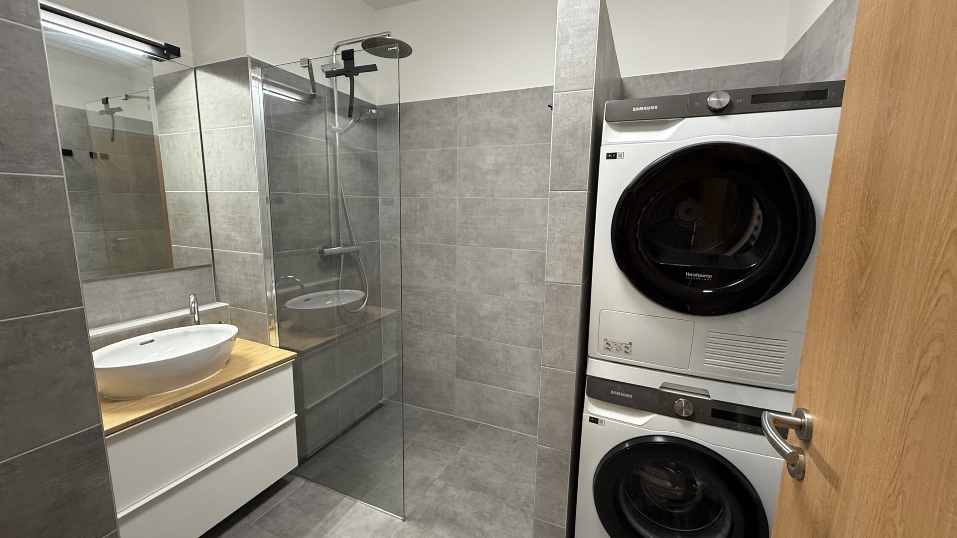 Prodej moderního bytu 3+kk, 68 m2, novostavba, 2x balkón, sklep, 2x parkovací místo, Horní Ves, Fryšták