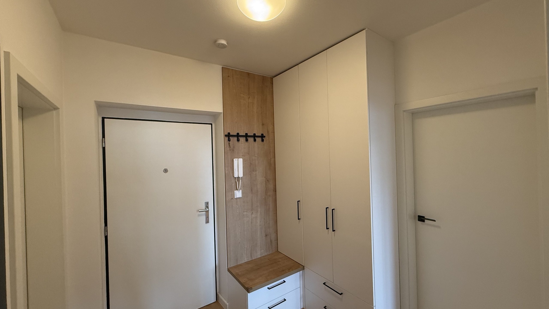 Prodej moderního zděného bytu 2+kk, 53 m2, lodžie, sklep, Zelinova, Zlín