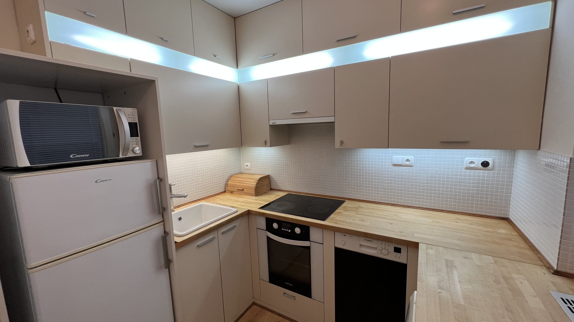 Pronájem bytu 1+1, 32 m2, garážové stání, sklep, Větrná Zlín