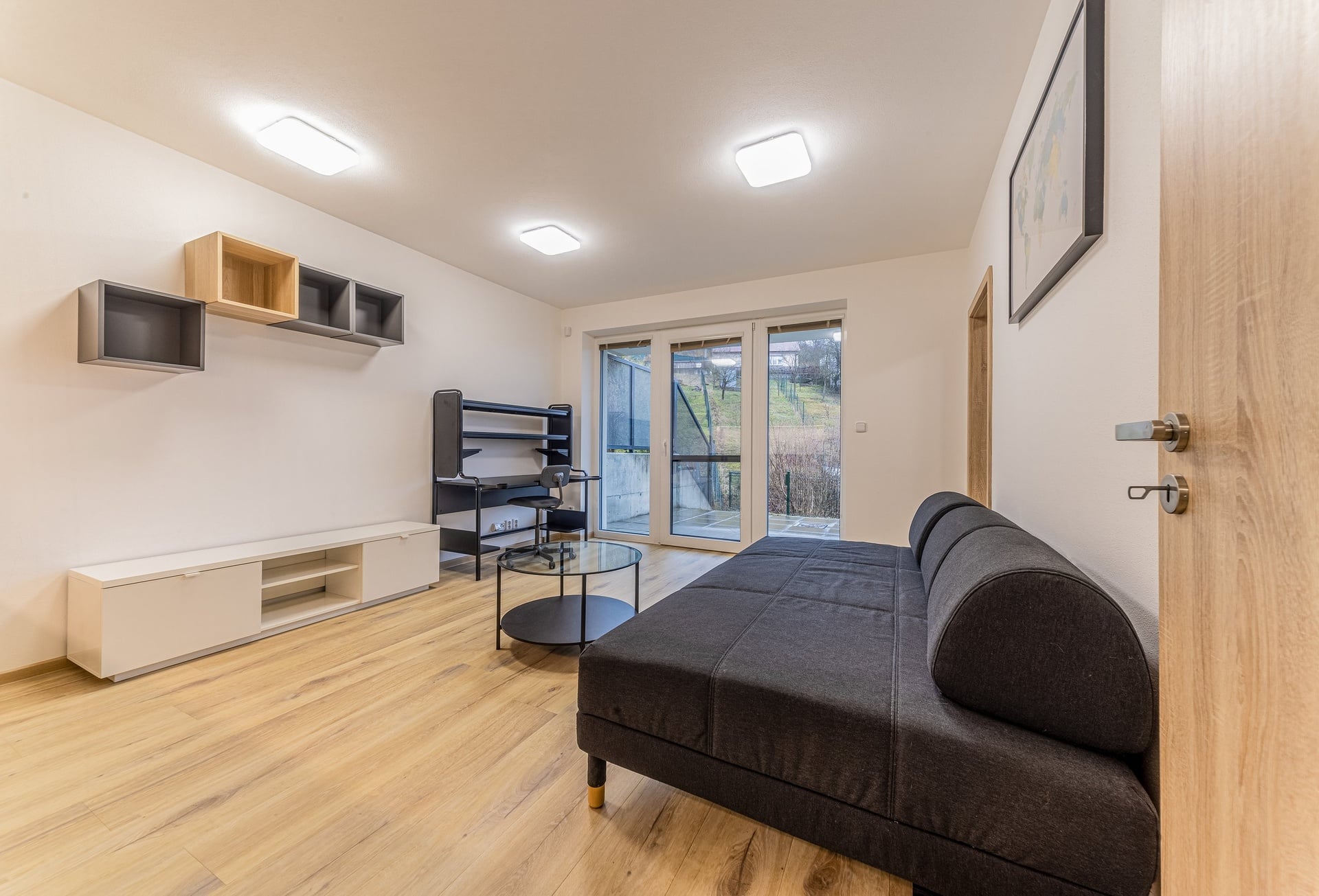 Pronájem RD 6+2, 234 m2, zahrada, terasa, lodžie, garáž, parkování, Pod Stráněmi, Zlín