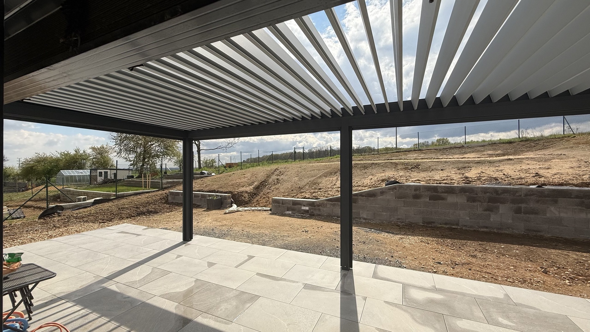 Prodej novostavby RD 5+kk,  184 m2, zahrada 719 m2, parkování, Panenské Břežany, Praha-východ