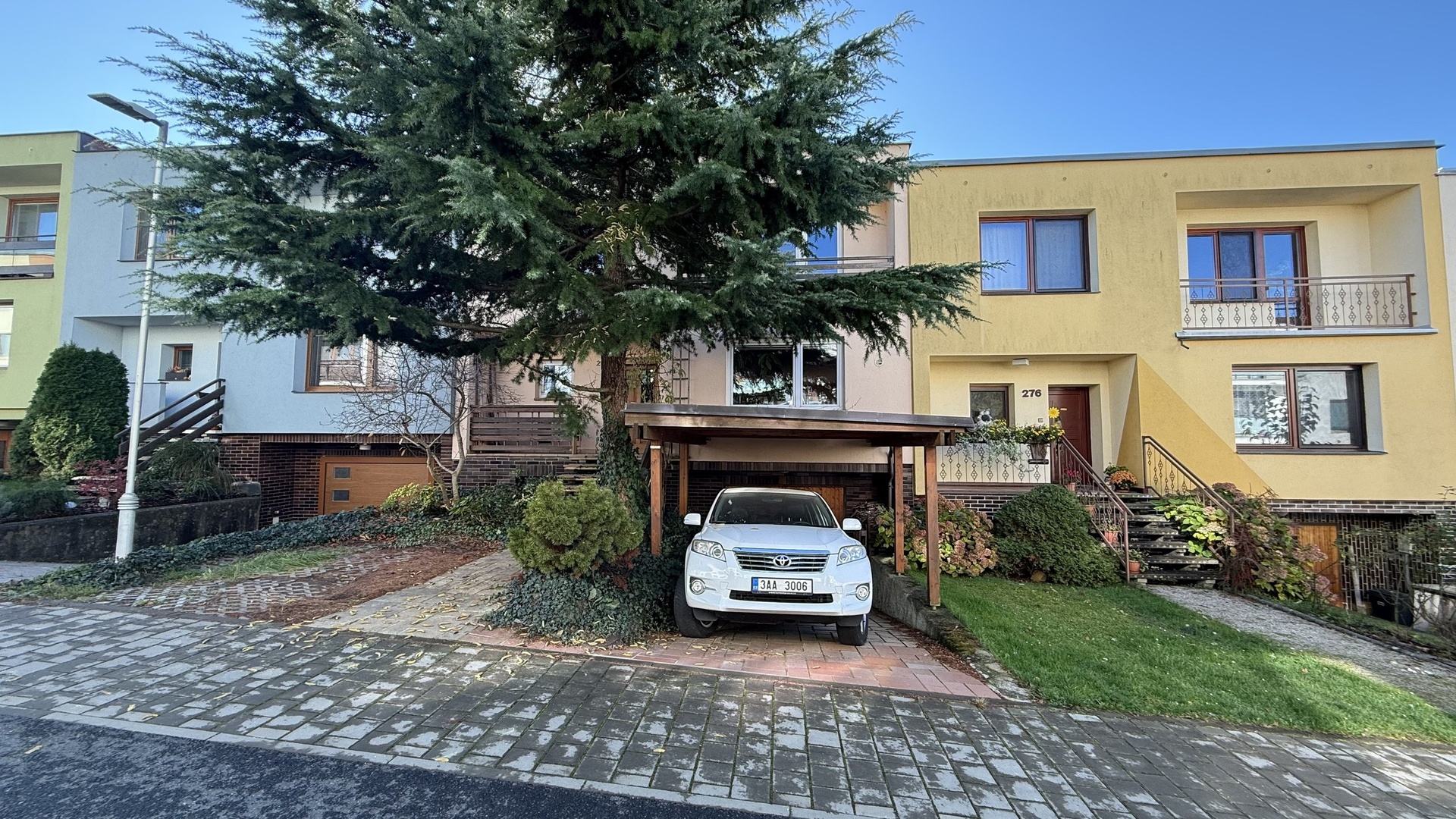 Eichner Prodej RD 6+kk, 235 m2, Nivy II, Pozlovice, zahrada, garáž, 2x parkovací místo, Luhačovice