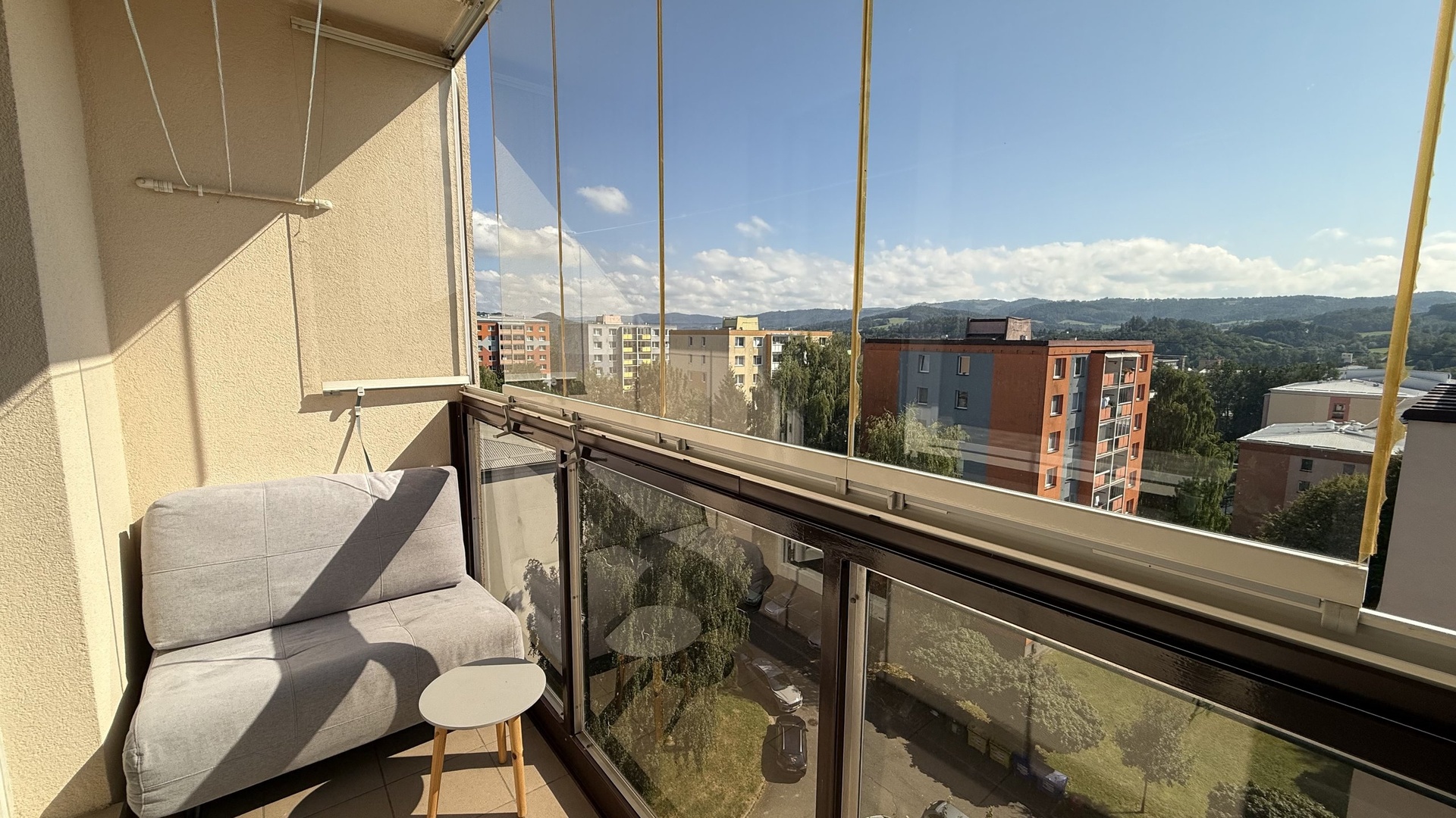 Pronájem bytu 1+kk, 28 m2, lodžie, sklep, parkování, Koryčanské Paseky, Rožnov pod Radhoštěm