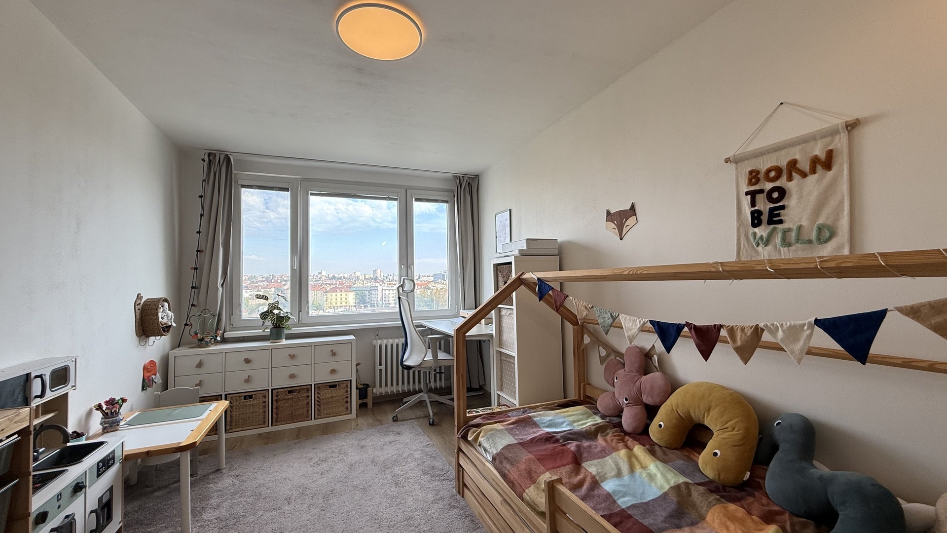 Prodej moderního bytu 3+kk, 67m2, lodžie, sklep, Gutova, Praha 10 Strašnice