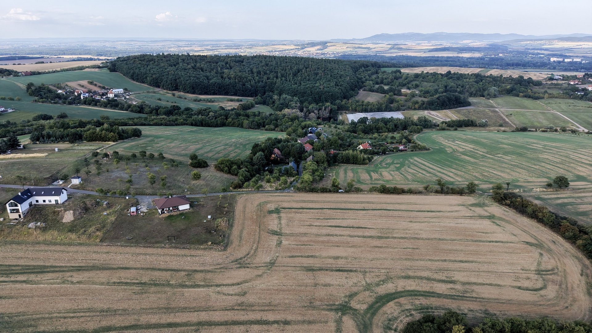 Prodej zasíťovaného stavebního pozemku, 2379 m2, Nová Dědina, Kvasice, Kroměříž