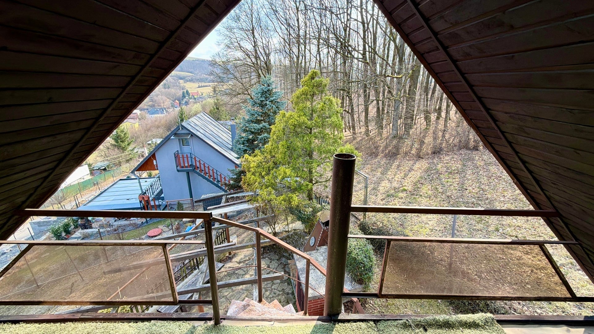 Prodej chaty 3+kk, 57 m², balkon, sklep, pergola, zahrada, Březnice u Zlína