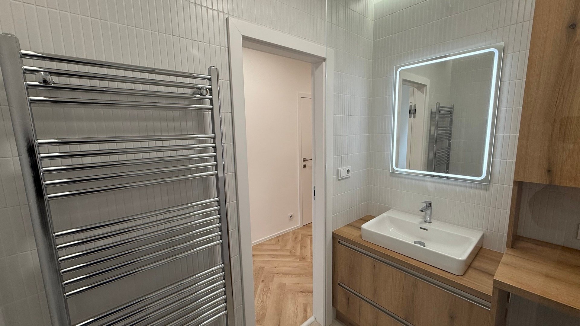 Pronájem nadčasového bytu 2+1, 62 m2, balkón , sklep, parkování, Věžové domy, Zlín