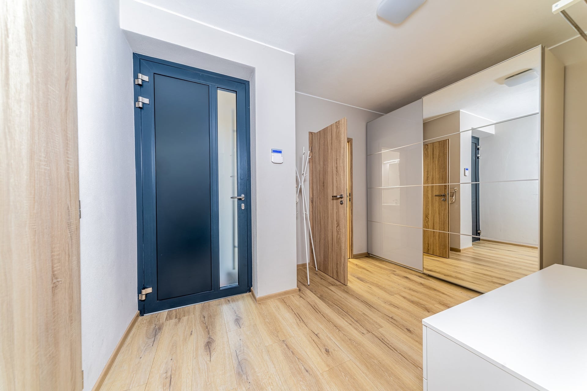 Prodej RD 6+2, 234 m2, zahrada, terasa, lodžie, garáž, parkování, Pod Stráněmi, Zlín