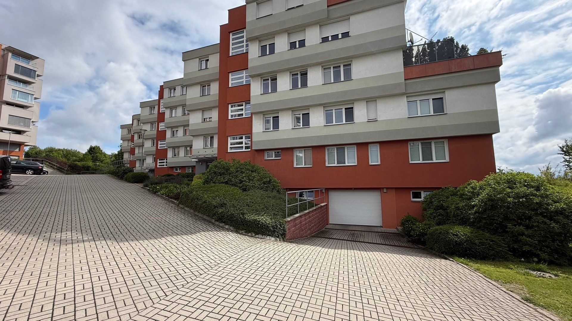 Eichner Prodej bytu 3+kk, 97 m2, terasa, garážové stání, sklep, rezidence Kaskády, Podlesí, Zlín