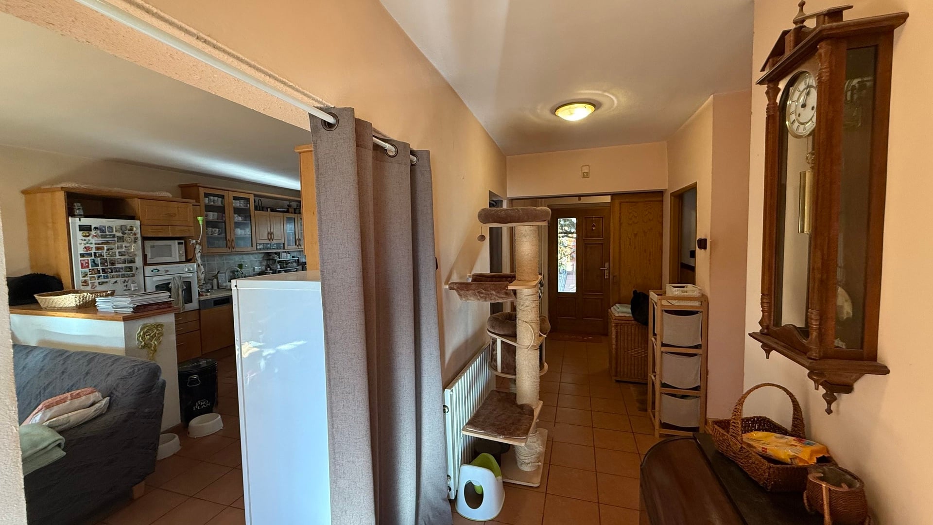 Prodej RD 6+kk, 235 m2, Nivy II, Pozlovice, zahrada, garáž, 2x parkovací místo, Luhačovice