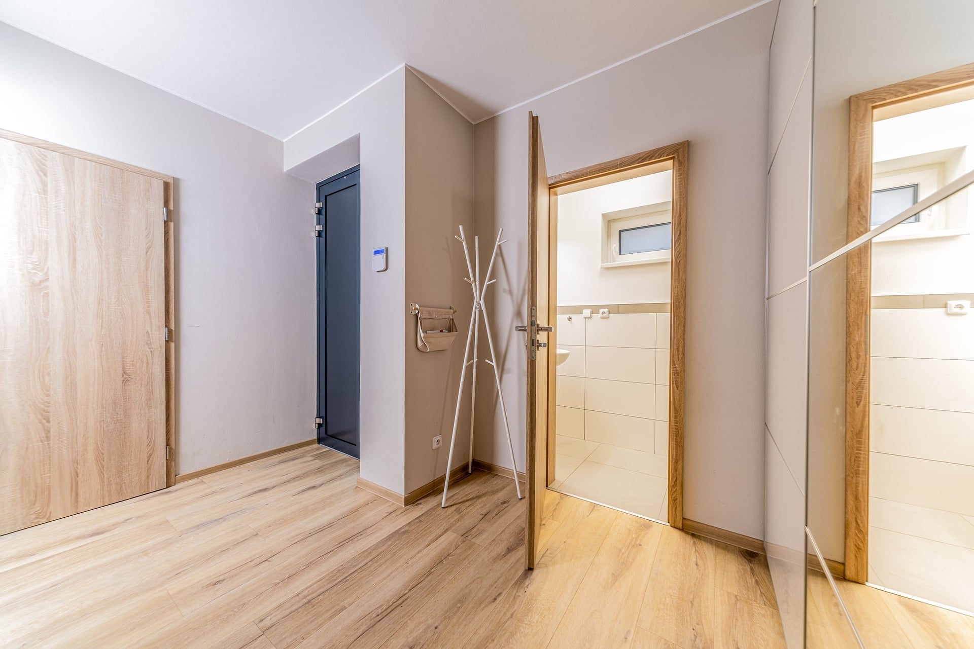 Pronájem RD 6+2, 234 m2, zahrada, terasa, lodžie, garáž, parkování, Pod Stráněmi, Zlín