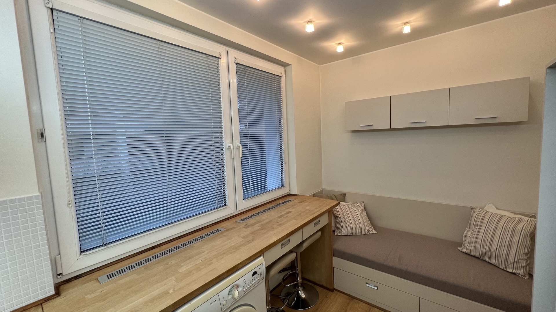Pronájem bytu 1+1, 32 m2, garážové stání, sklep, Větrná Zlín