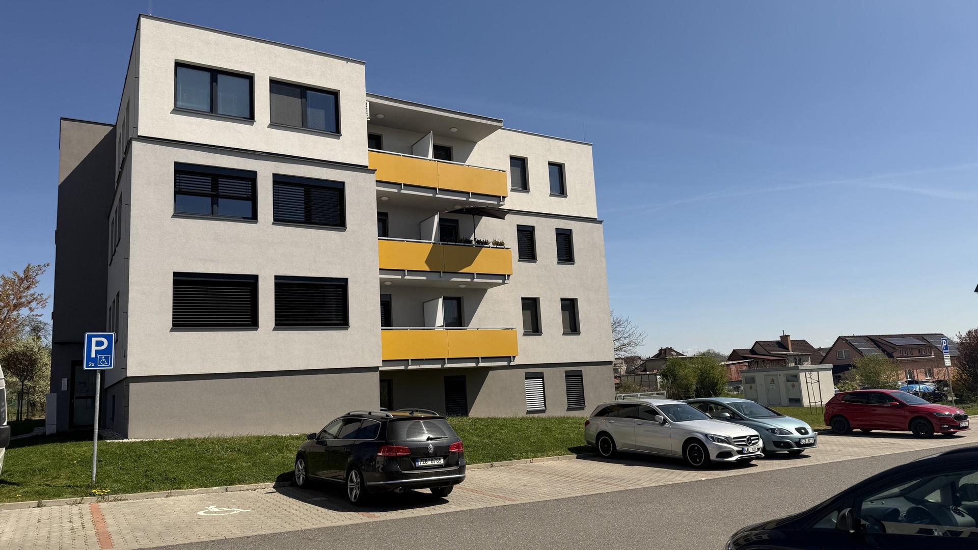 Prodej moderního bytu 3+kk, 68 m2, novostavba, 2x balkón, sklep, 2x parkovací místo, Horní Ves, Fryšták