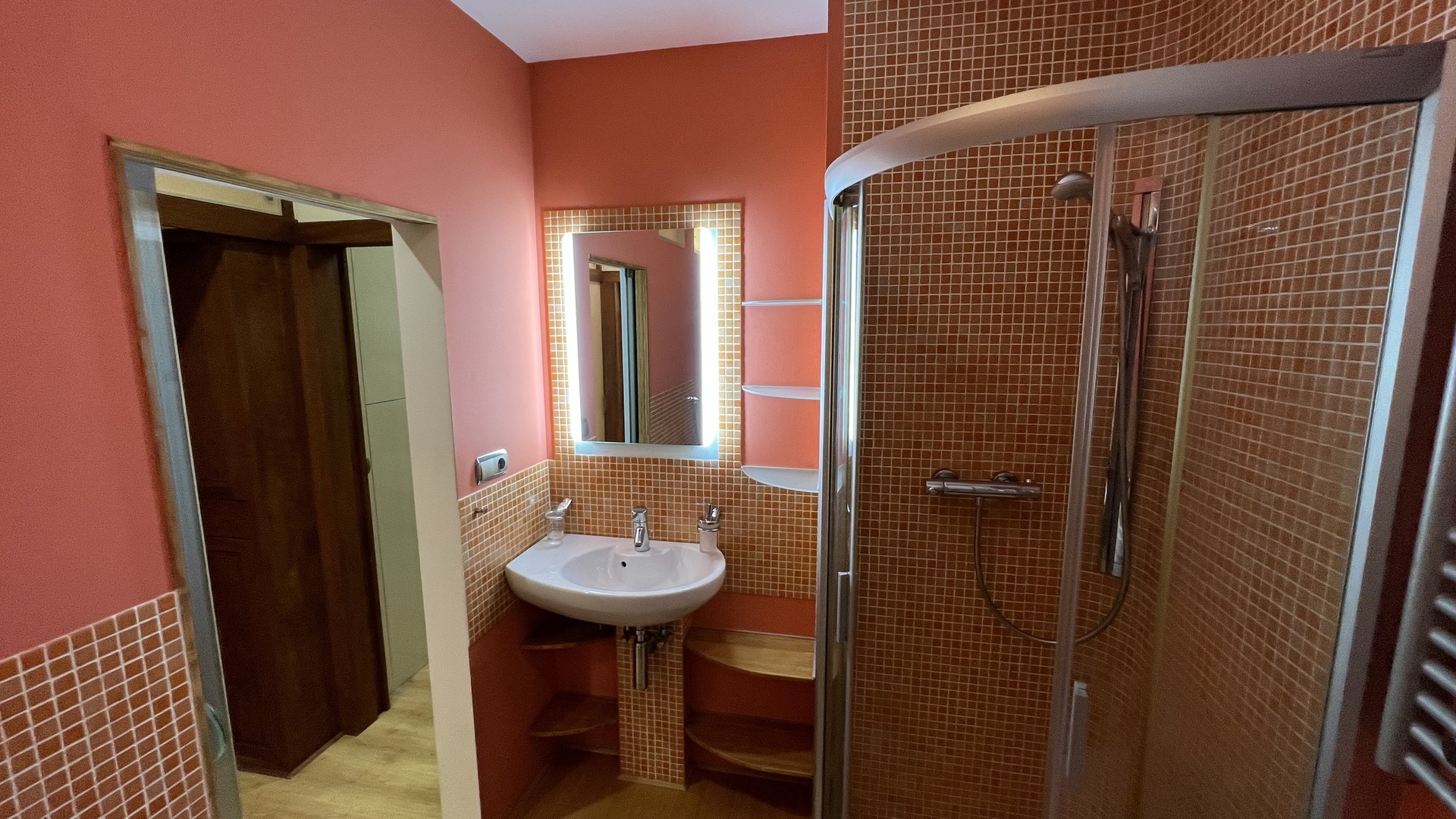 Pronájem bytu 1+1, 32 m2, garážové stání, sklep, Větrná Zlín