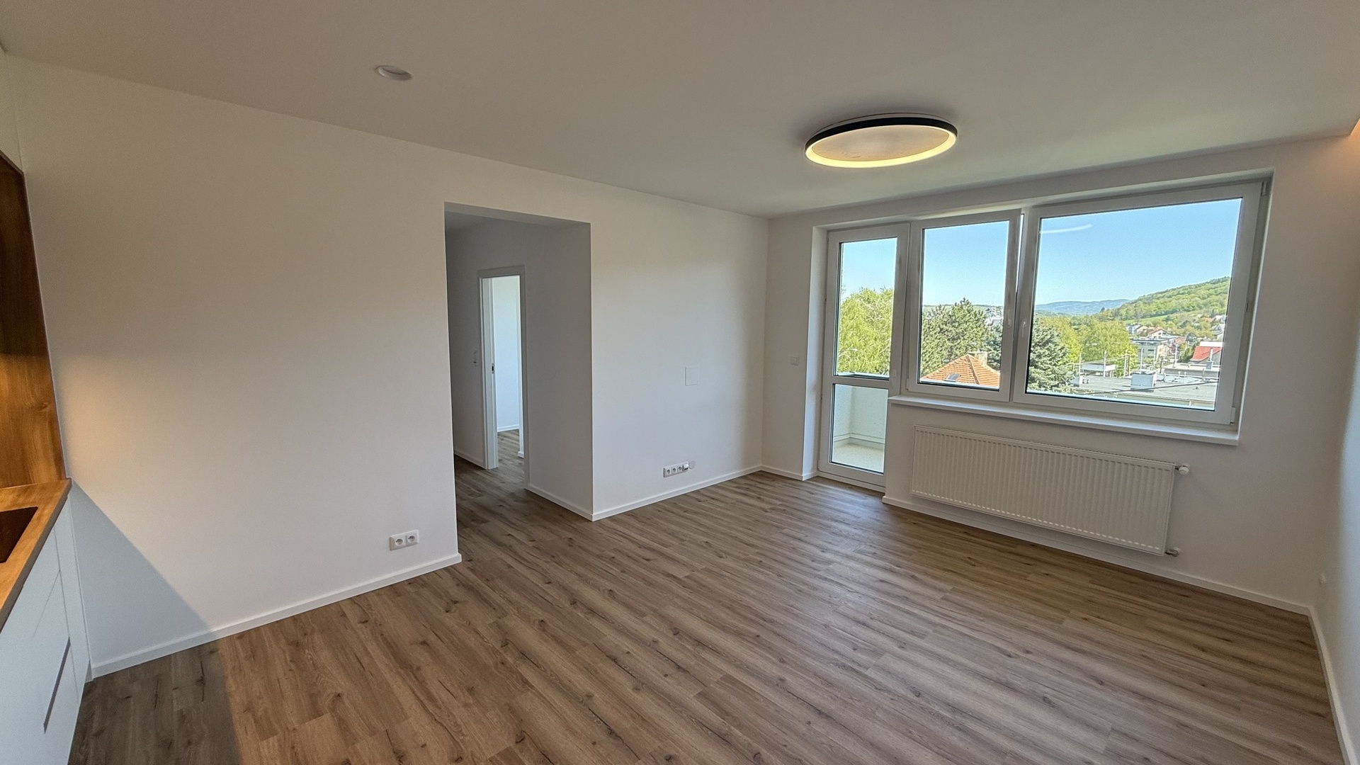 Prodej nového cihlového bytu 3+kk, 72 m2, 2x lodžie, sklep, garáž, Přílucká, Zlín
