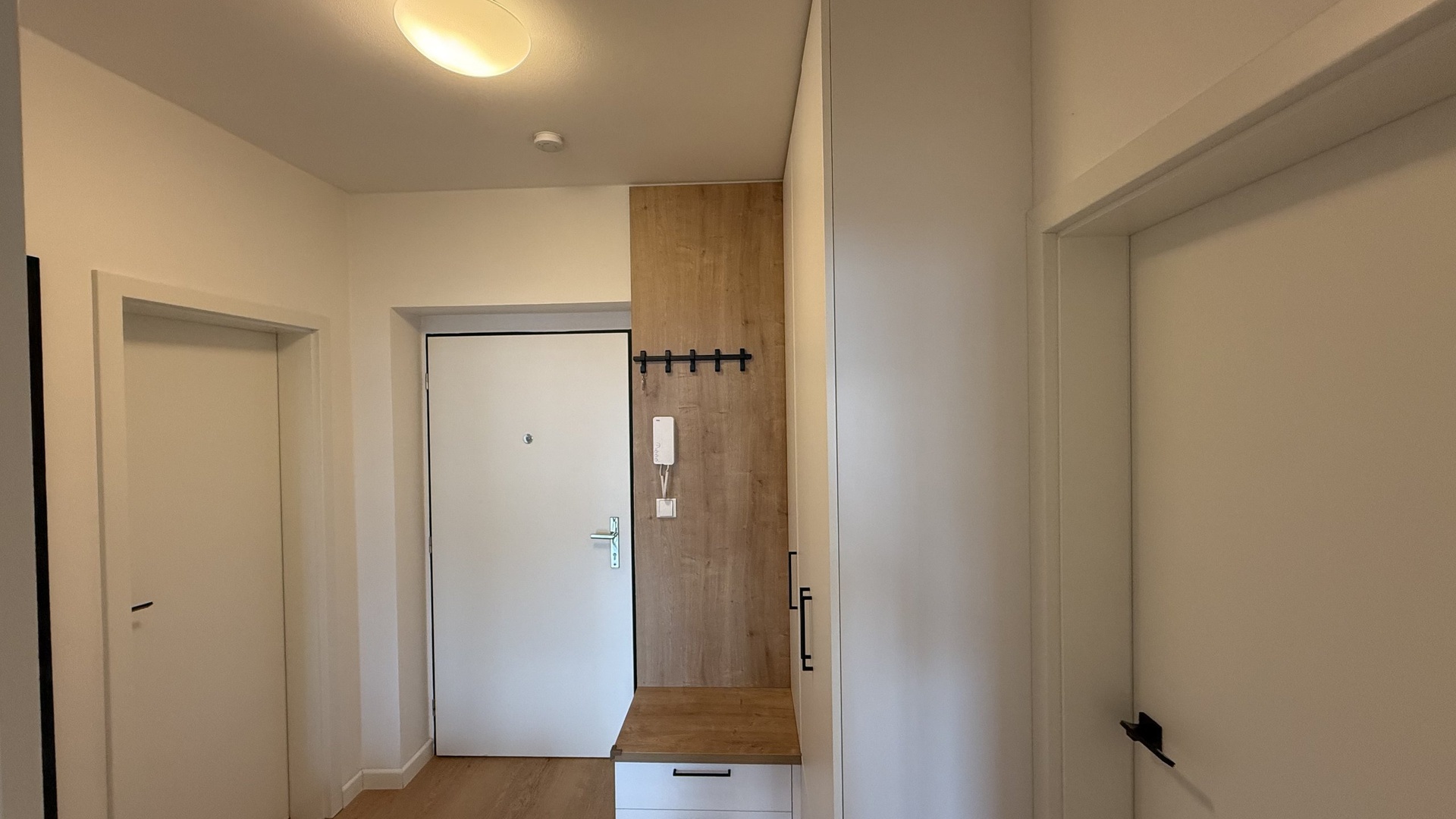 Prodej moderního zděného bytu 2+kk, 53 m2, lodžie, sklep, Zelinova, Zlín