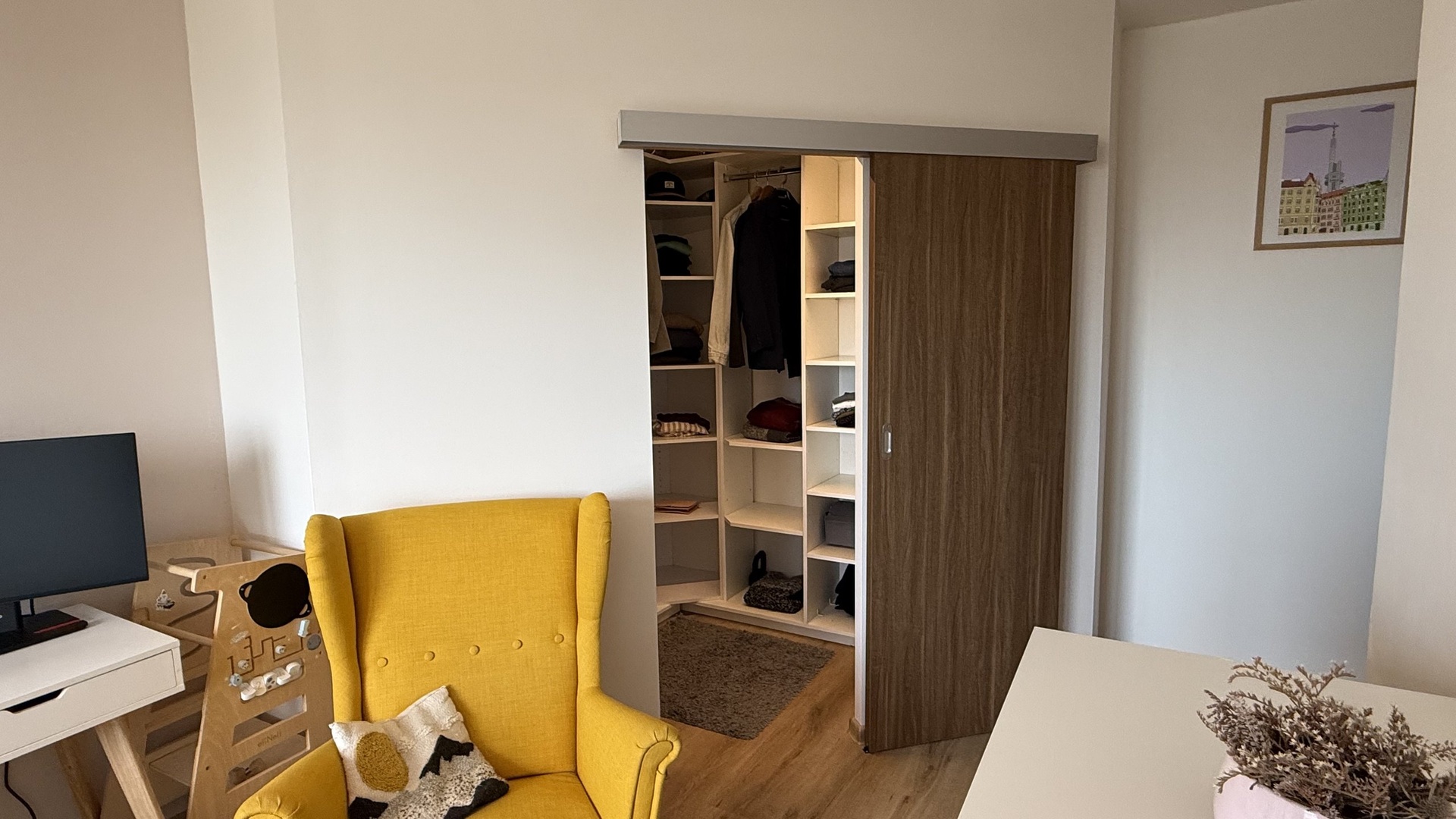 Prodej moderního bytu 3+kk, 67m2, lodžie, sklep, Gutova, Praha 10 Strašnice