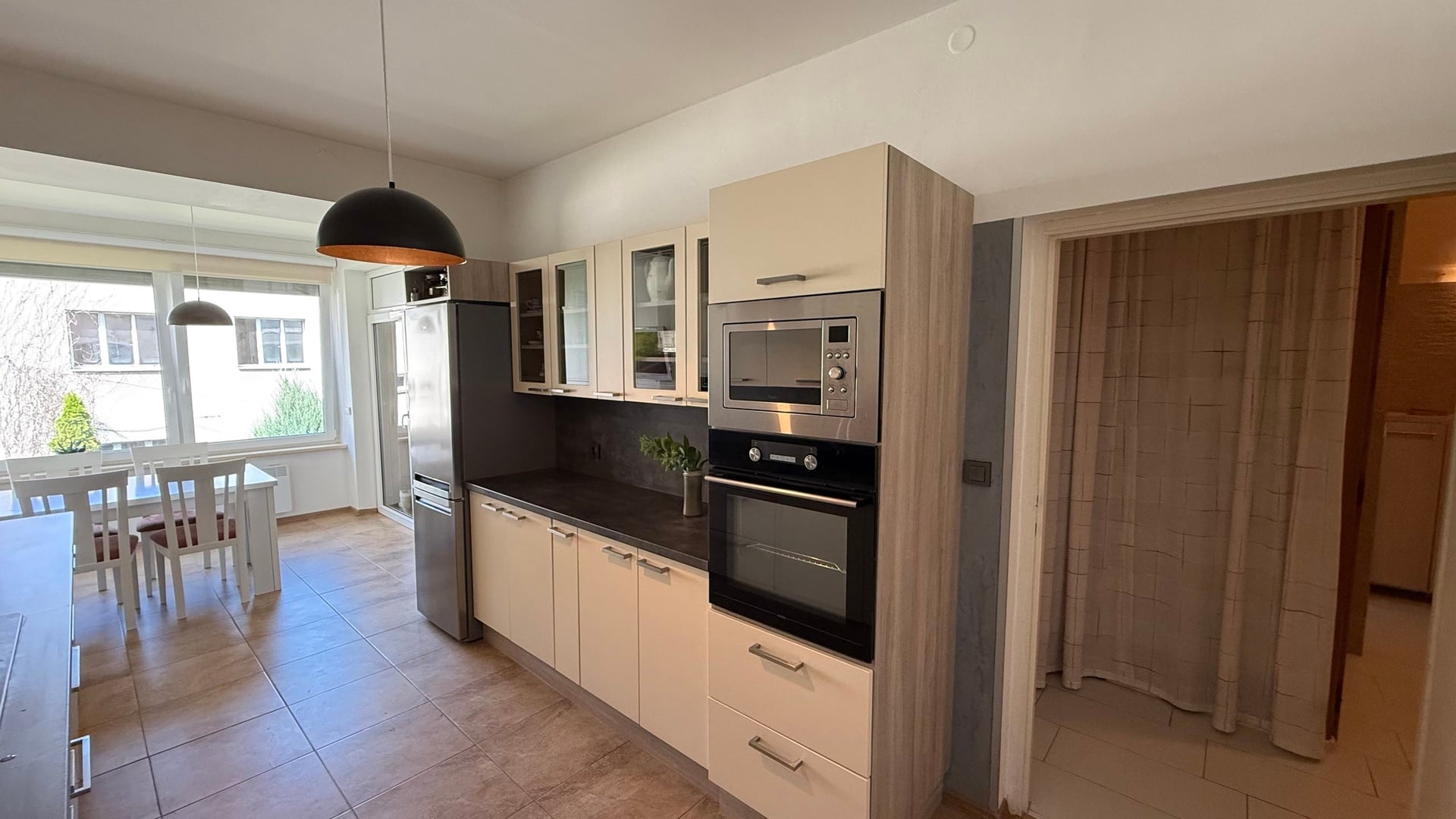 Prodej RD 6+2, 376 m2, zahrada, terasa, sklep, parkování, Lorencova, Zlín