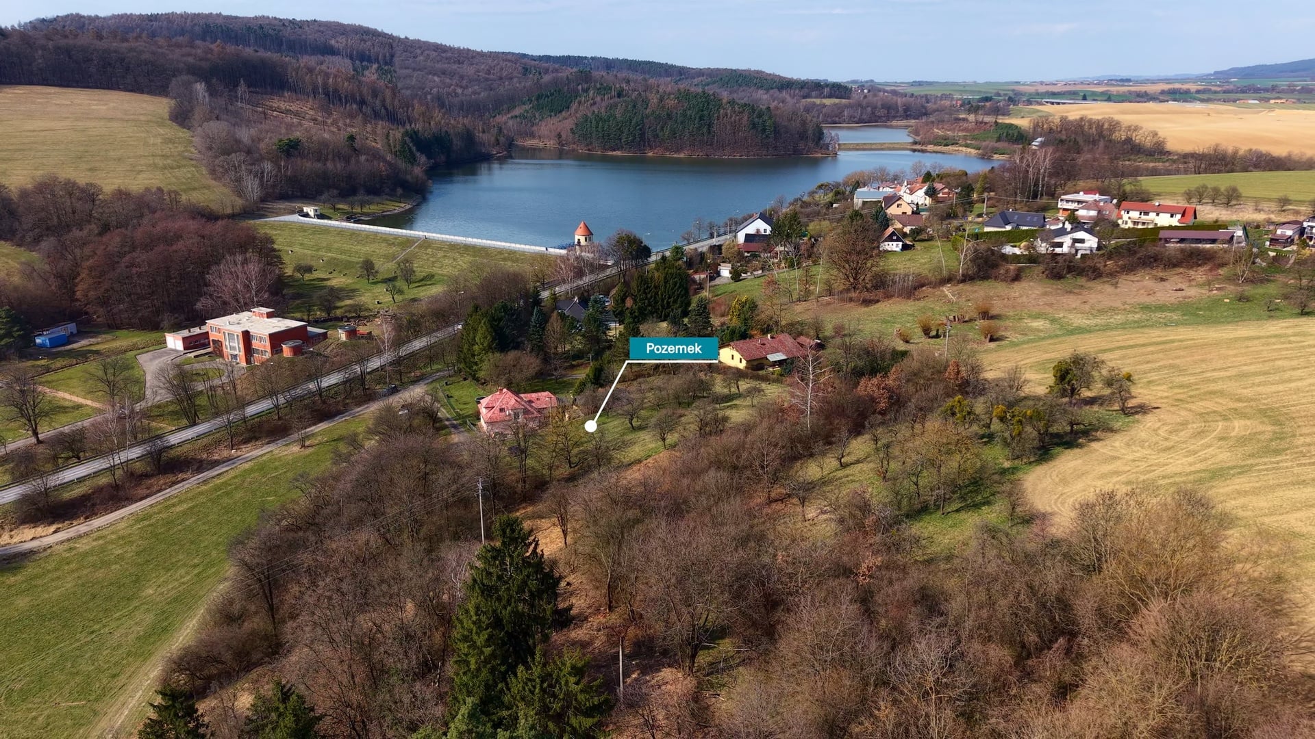 Prodej zasíťovaného stavebního pozemku , 1359 m2, Kostelec u Zlína