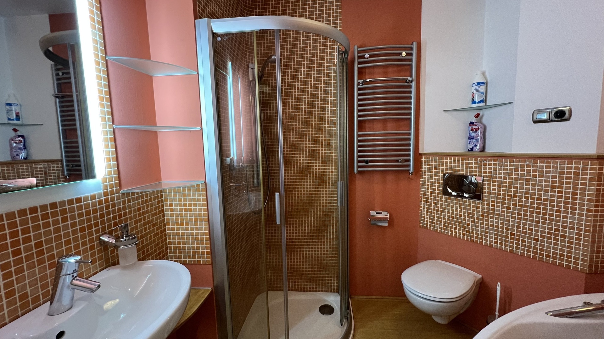 Pronájem bytu 1+1, 32 m2, garážové stání, sklep, Větrná Zlín